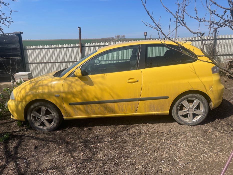 Vând Seat Ibiza 2007 1.4 benzină.
