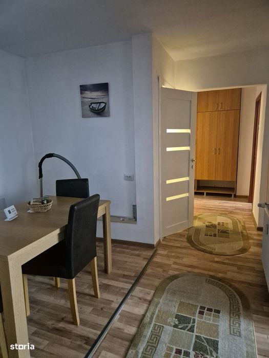 Apartament 2 camere de închiriat în Centrul Nou
