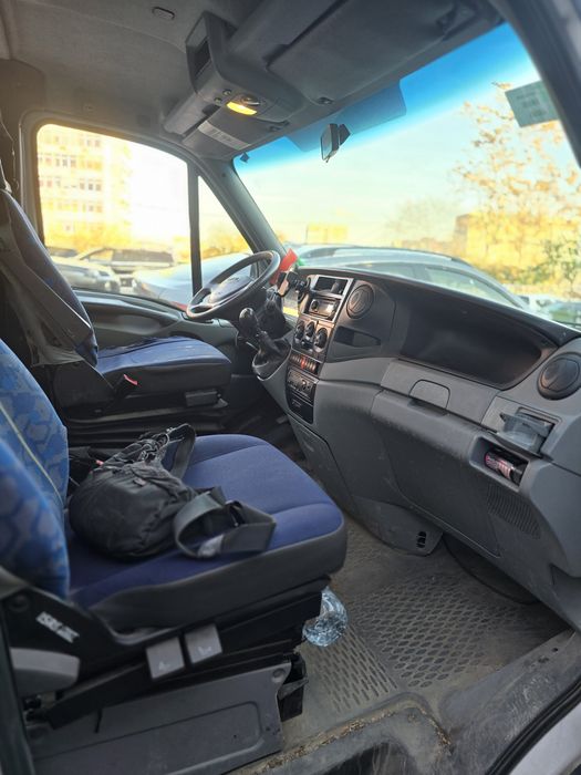 Ивеко 50 с 14 товарен