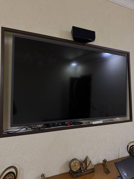 Телевизор samsung