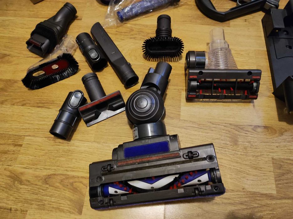 Perie Dyson V6, V7 si V8