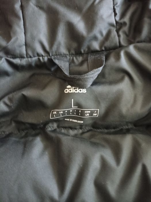 Geaca Adidas noua, fara eticheta