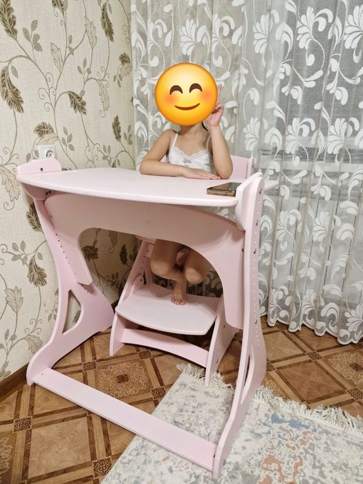 Растущий стол и стул