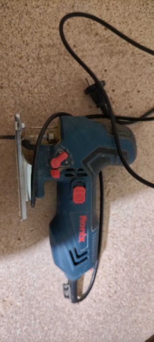 Продам электролобзик