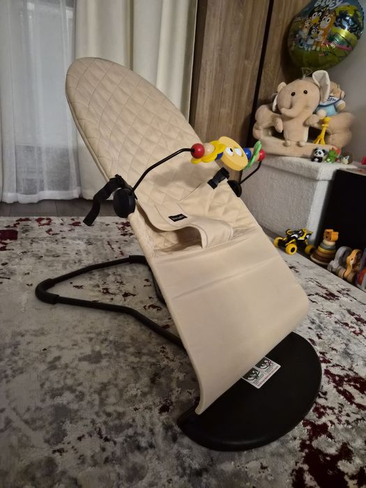 Vând balansoar bebe