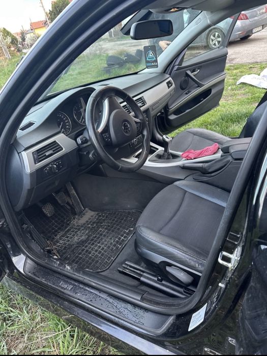 Bmw e91 318 143 к.с.  на части