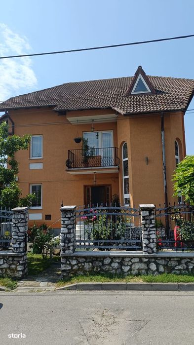 Casa + Anexa / Ramnicu Valcea /