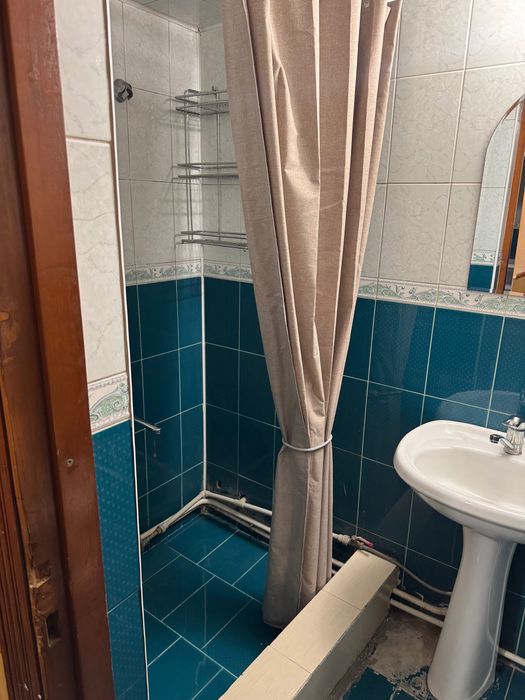 Сдам комнату в частном доме 200000 Алматы