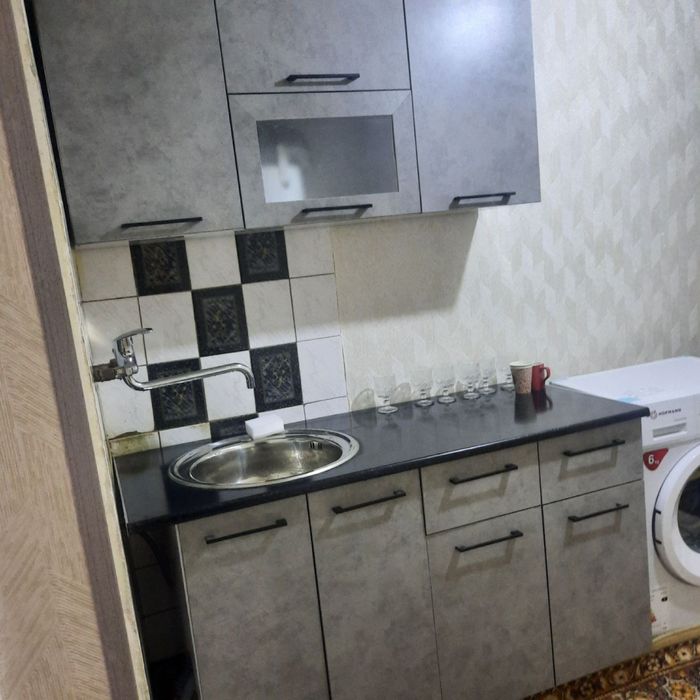 Метро Мирзо Улугбек 1 комнатная