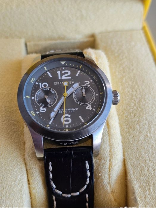 Ceas Invicta aviator
