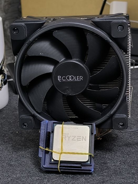 Процессор Ryzen 7 2700x + башня комплект