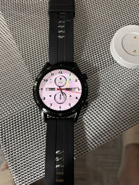 Vand Smartwatch Huawei GT 2,folosit,stare perfecta de functionare.