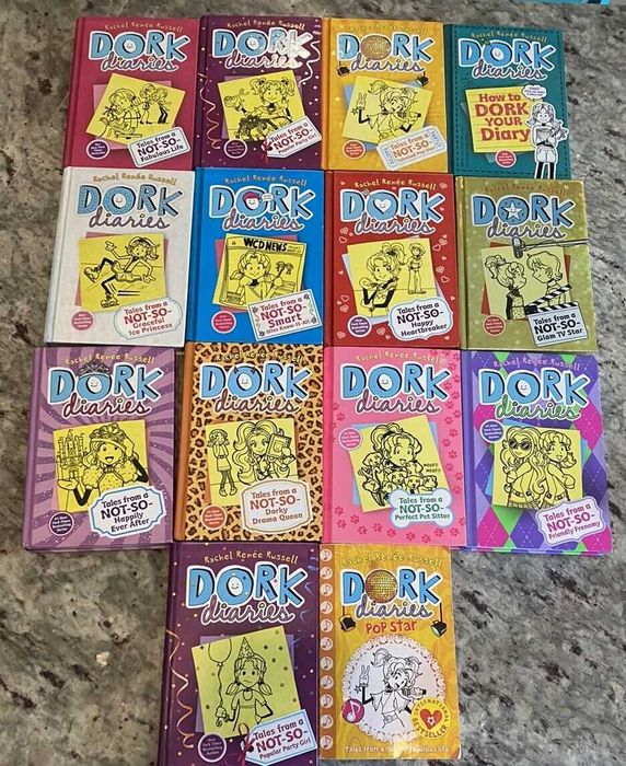 DORK DIARIES 15 books in English. Дневник НИККИ 15 книги На Английском