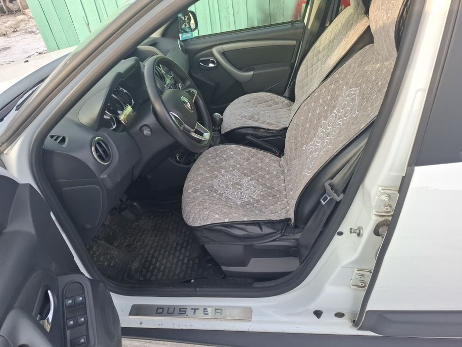 Продам рено дастер