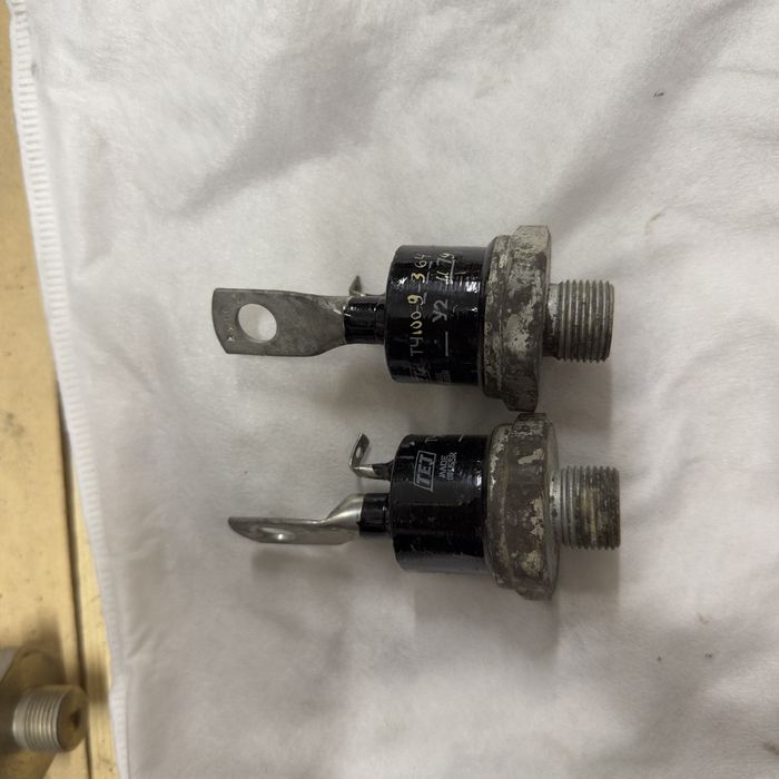 Тиристор тч-25 и тч 100 ,