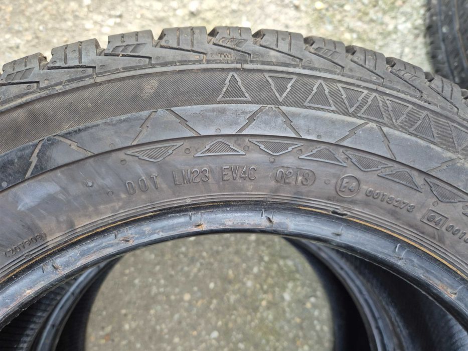 2 Anvelope M+S - 205/65/16C - Continental - CA NOI - DOT 2013 !