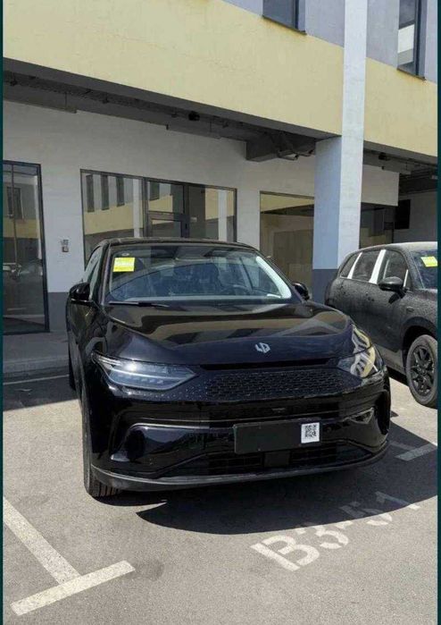 leapmotor c11 banksiz foyisiz