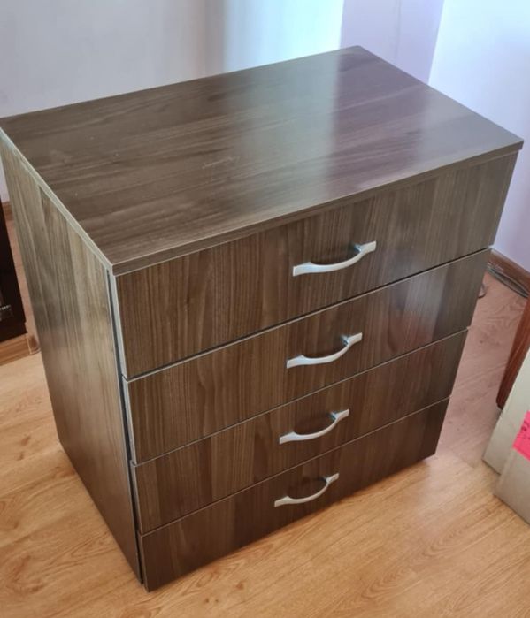 Продавам приста с ракла,  матрак и скрин