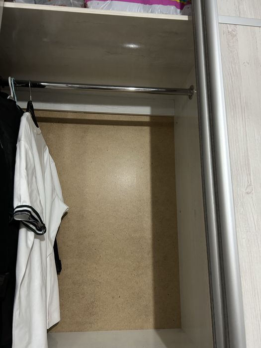 Продам шкаф купе