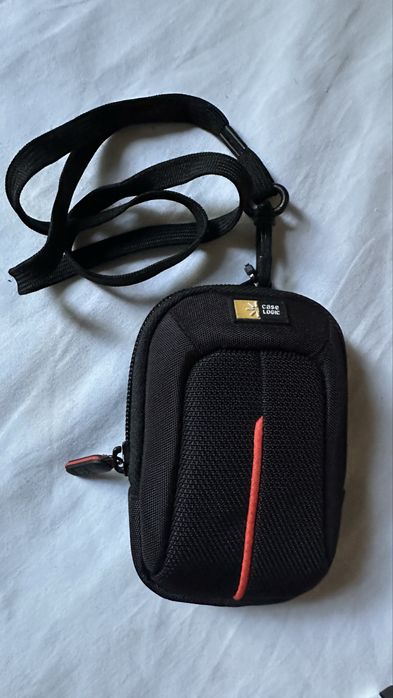 Фотоапарат винтажный Nicon Coolpix