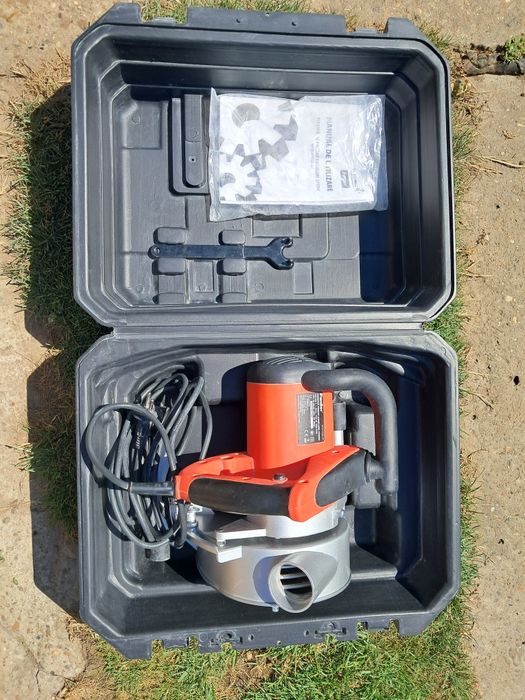 Masina de canelat beton / perete, freza Panzer MTD-17150-AP, 1700 W, 150 mm, cu valiza