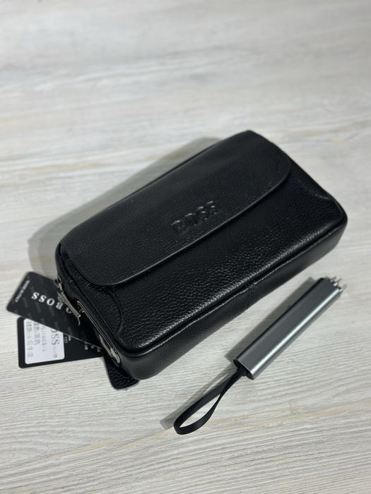 Барсетка  с замком по отпечатку пальца