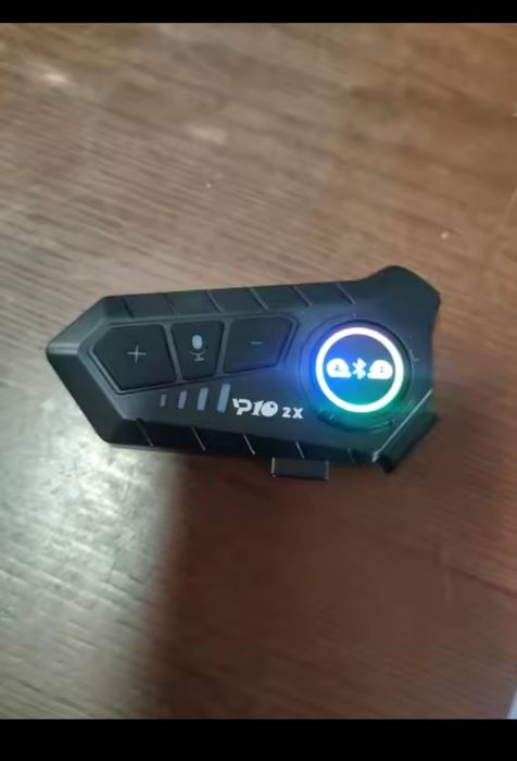 Интерком Bluetooth слушалки за каска