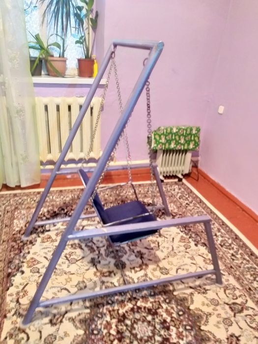 Детское качеля новая