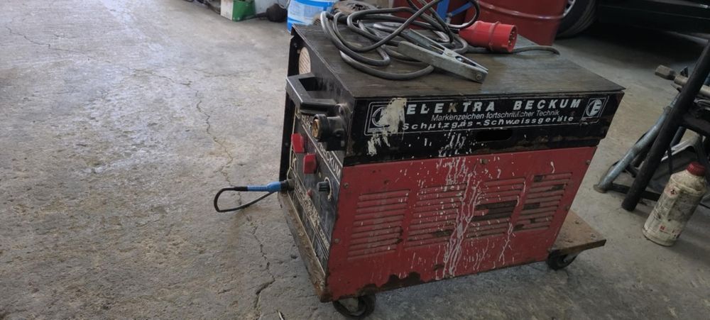 Телеподаващо Elektra Beckum