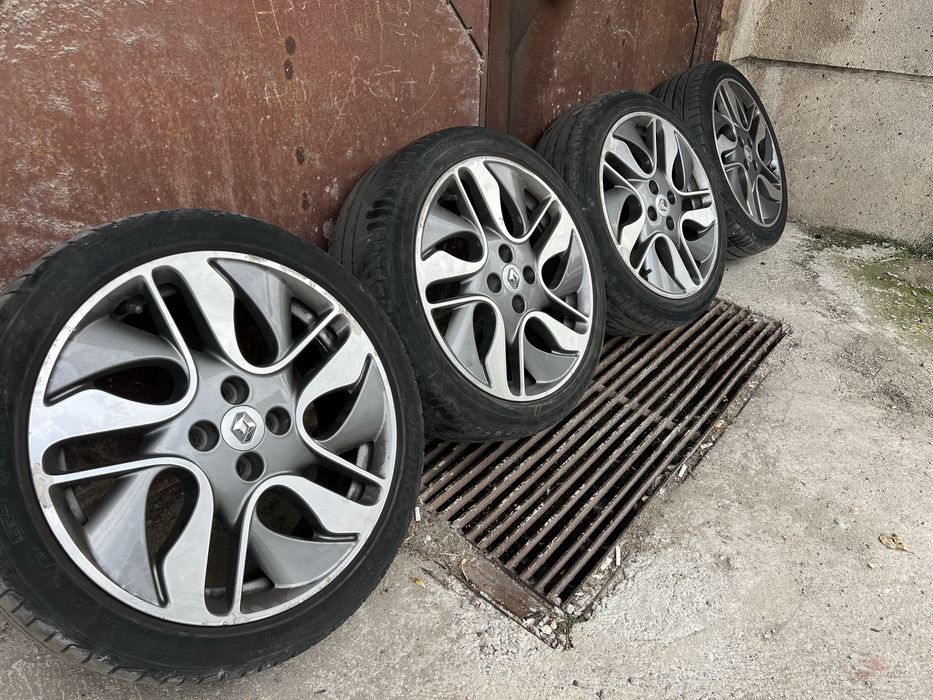 Джанти с гуми Рено Zoe 17” 4x100