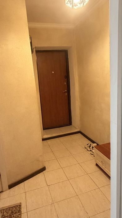Однокомнатная часы , ночь