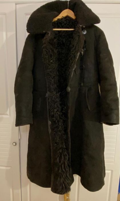 Продам тулуп овчинный ТОН размер 50