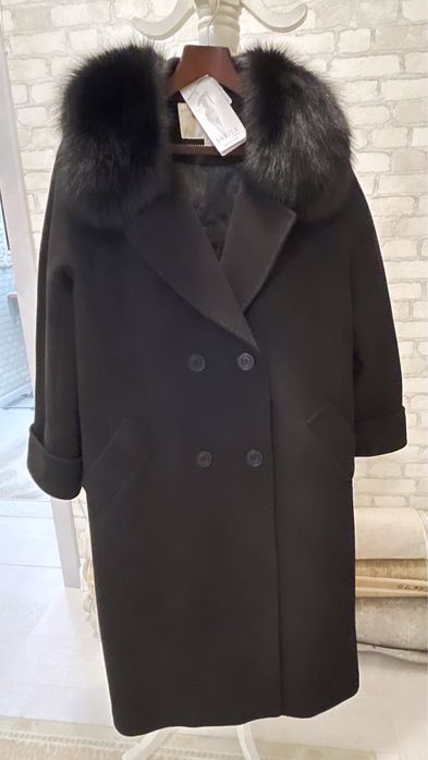 Пальто новый продам!