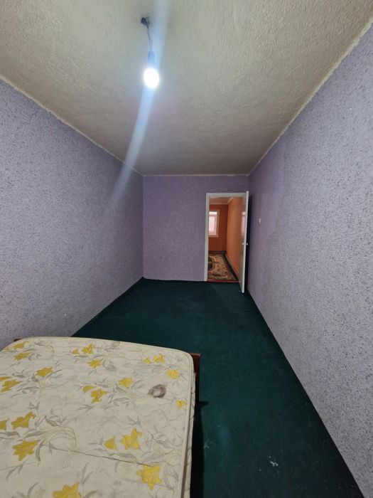 KIUF университет худудида 2 хонали квартира ижарага берилади!