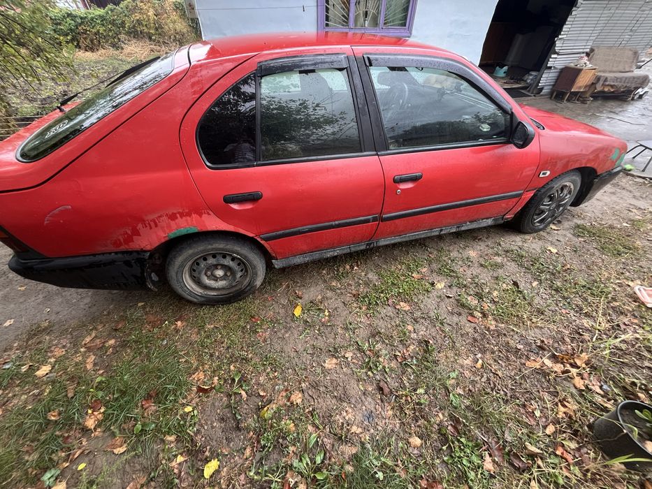 Nissan primera p10