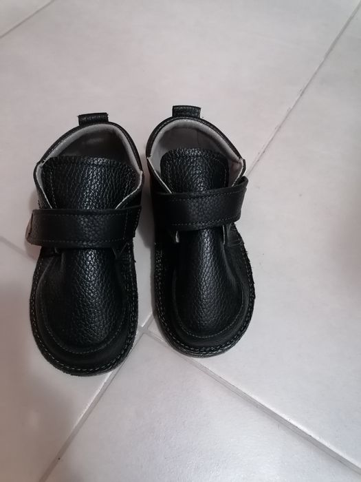 Vând ghetuțe Happy kids