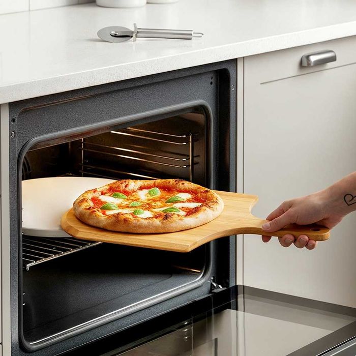 Комплект за пица с каменна плоча, бамбукова лопатка и нож