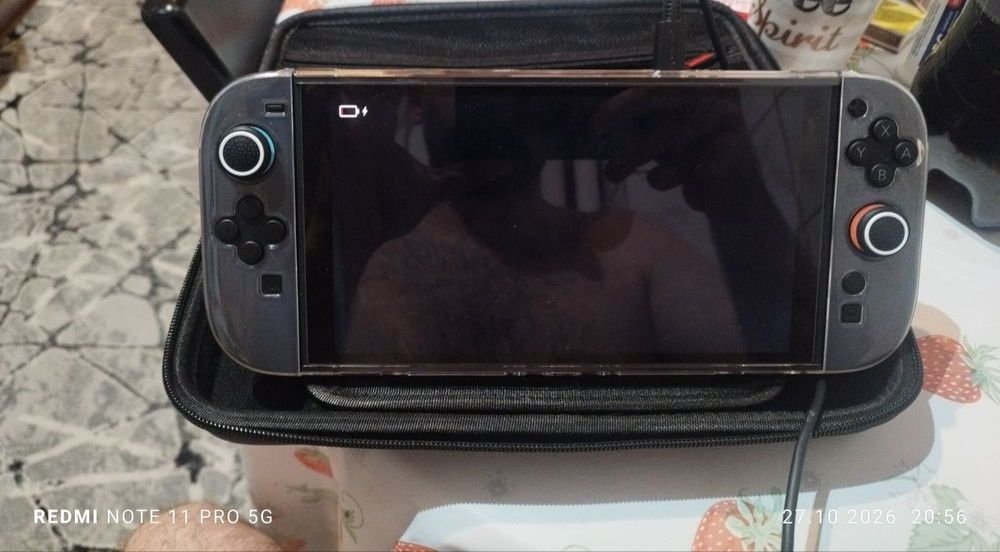 Schimb Nintendo switch 2 impecabil jailbrak