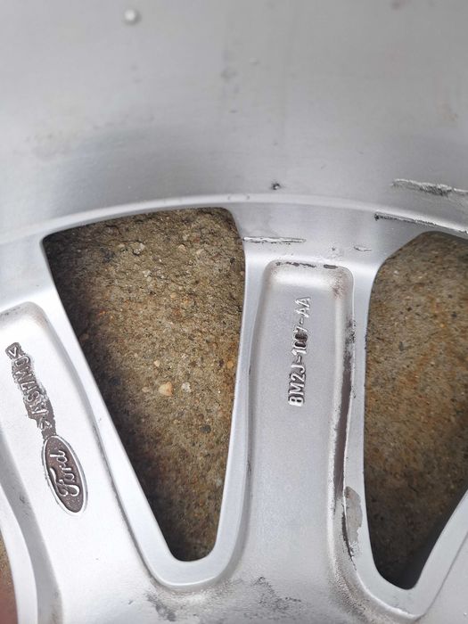 Джанти 17ки за Ford + летни гуми Michelin Primacy 4 (225 55 R17)