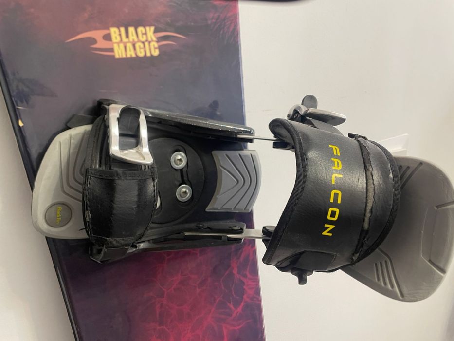 Продам Сноуборд б/у