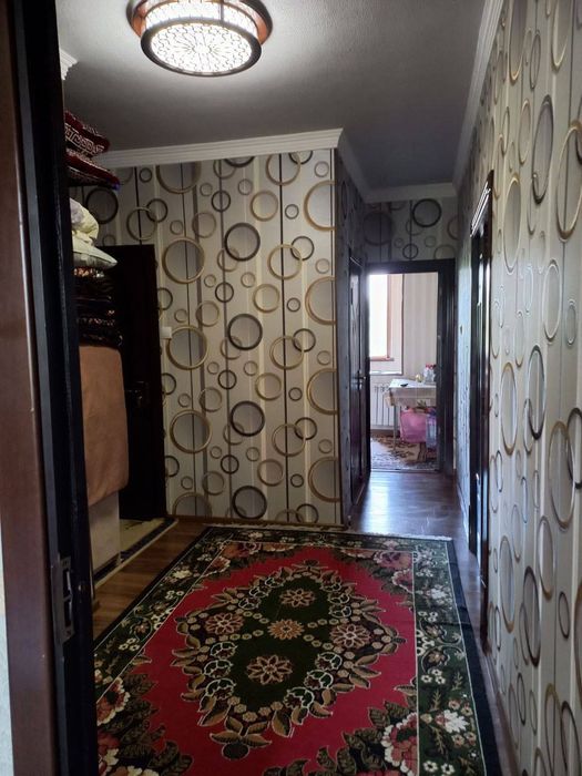 Пиодается 2х комнатная квартира на Авиасозлар 1 (RV)