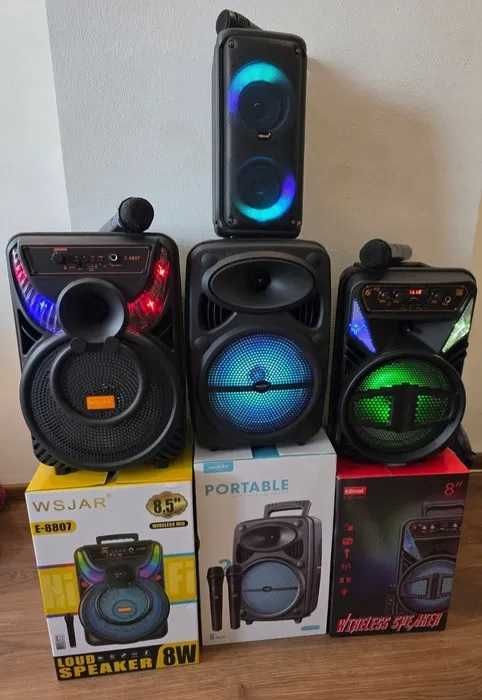 Преносима акумулаторна тонколона -8.5 инча Bluetooth караоке, микрофон