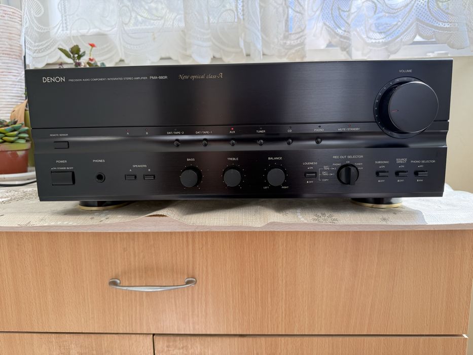 Denon PMA-880r Стерео усилвател