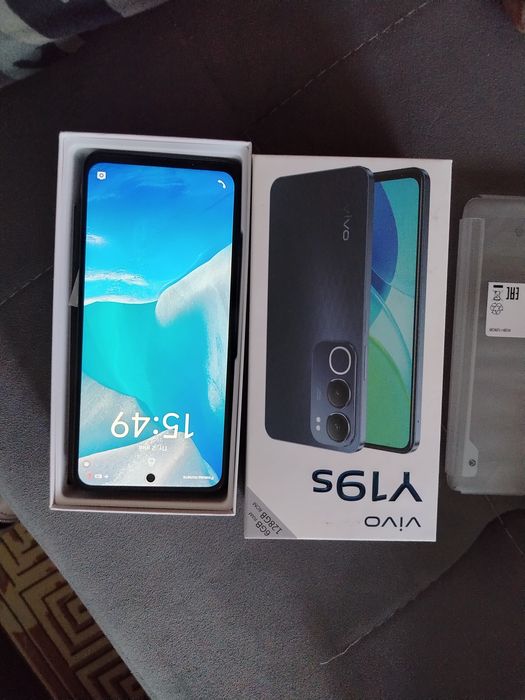 VIVO Y 19S телефон