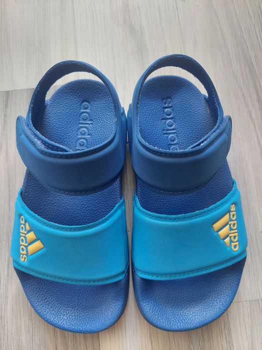 Adidas сандали 28 номер