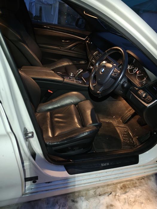 Bmw 520d F10 volan dreapta