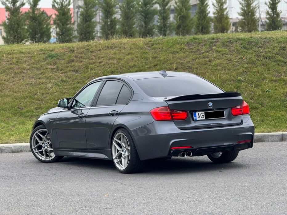 Bmw Seria 3 F30 2013 -M Paket-  / 4 butoane / Harman Kardon / Cam 360