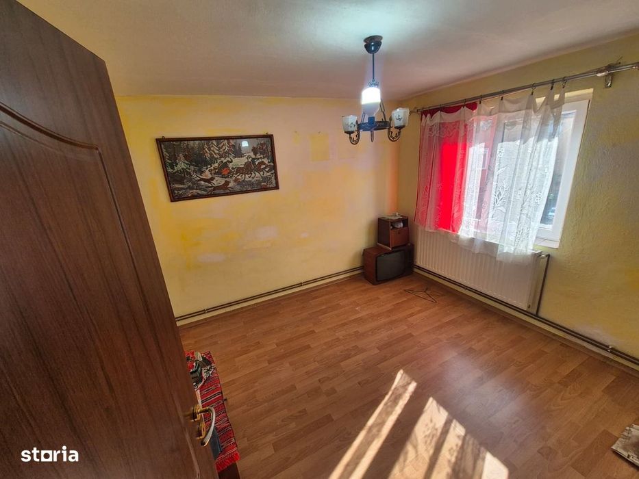De vânzare apartament 2 camere – zona 8 Mai, Târgu Jiu