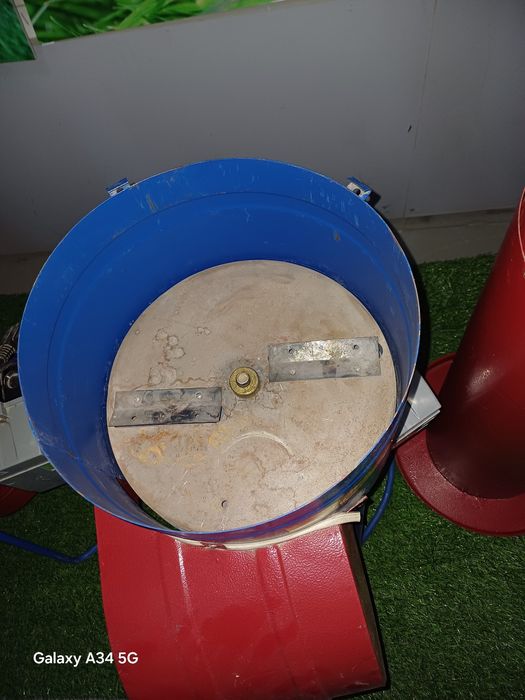 Кормоизмельчитель