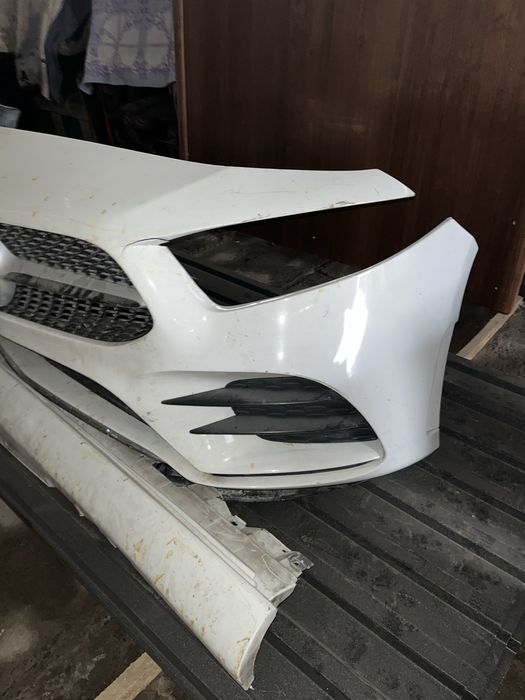 бампер от мерседес бэнз. ЕСТЬ ТОРГ